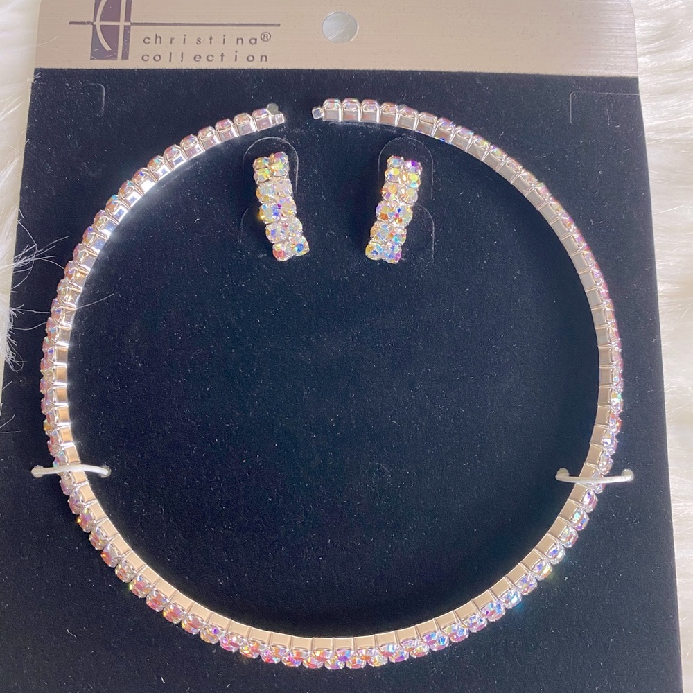 Rhinestone iridescent necklace set